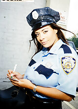 Linsey Dawn McKenzie: British Cops Have The Biggest Boobs Big Tits Models