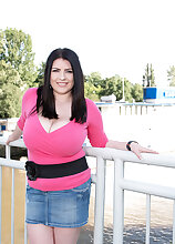 Traffic Stopper Big Tits Models