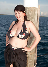 Nude On The Dock Big Tits Models