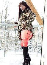 Snow Job Big Tits Models