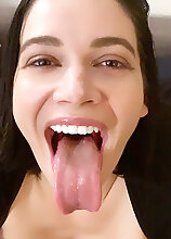 Brooklyn Springvalley's Supersoaker