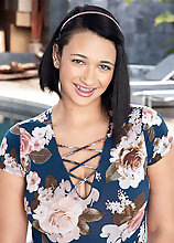 Emori: Built To Pleeze